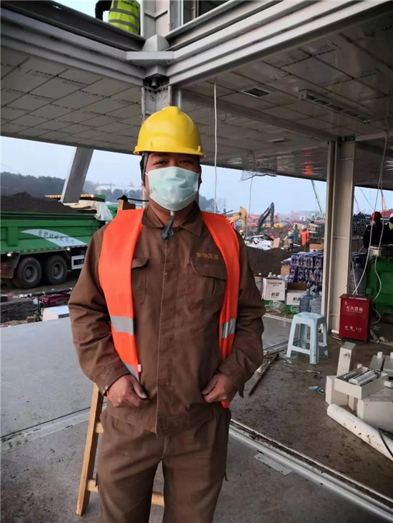 ���˹��ʹ���-׷�󿵽�,����һ������