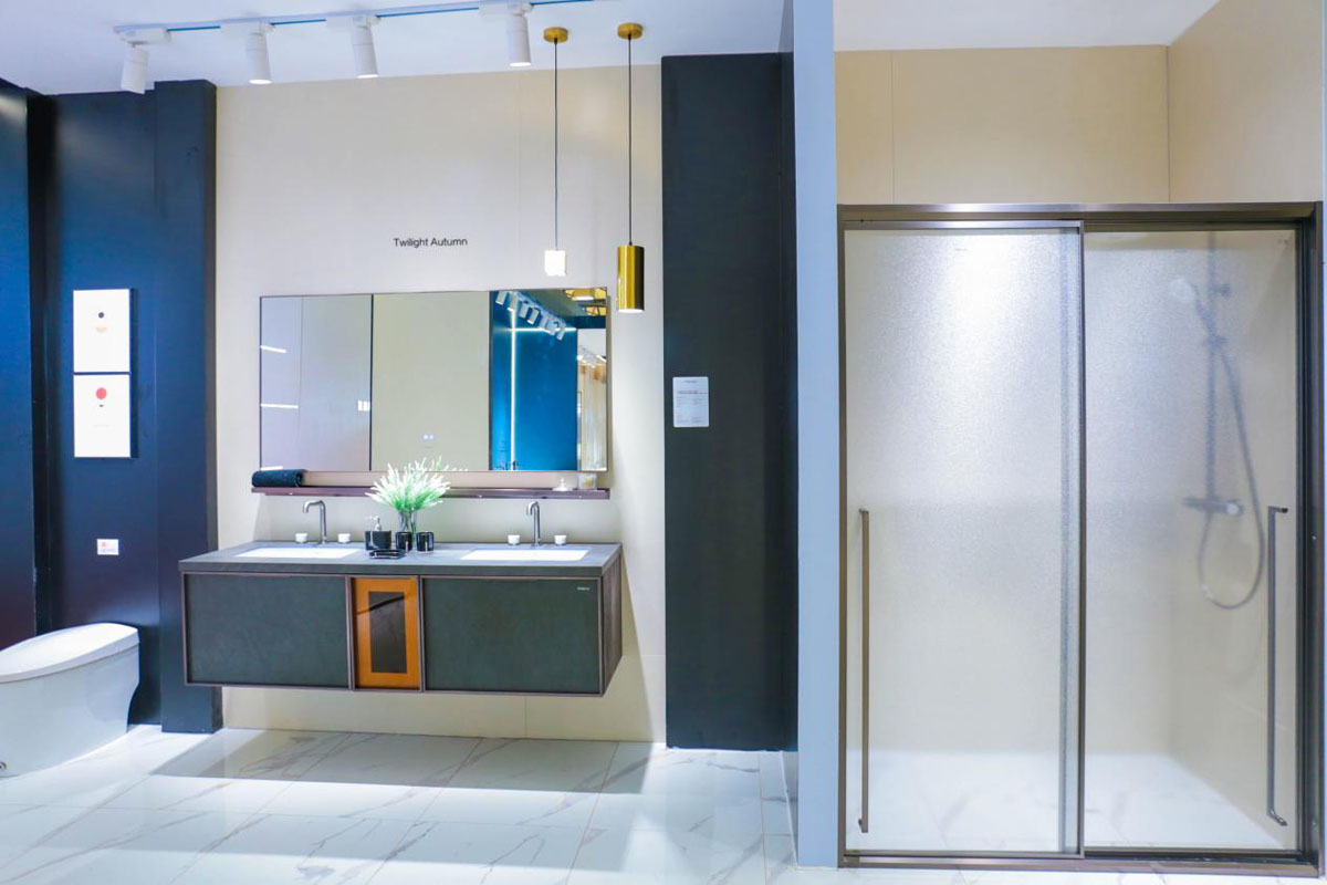 ���˹��ʹ���-׷�󿵽�,����һ������