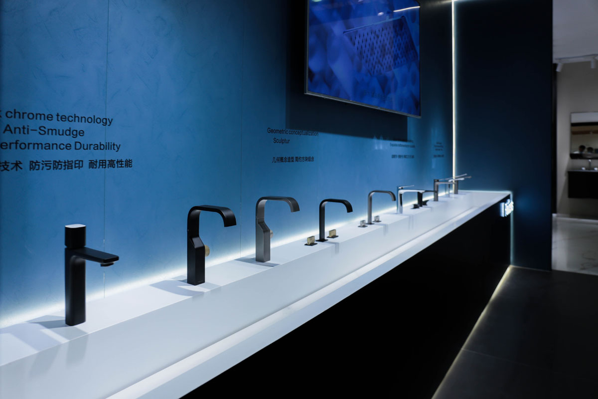 ���˹��ʹ���-׷�󿵽�,����һ������