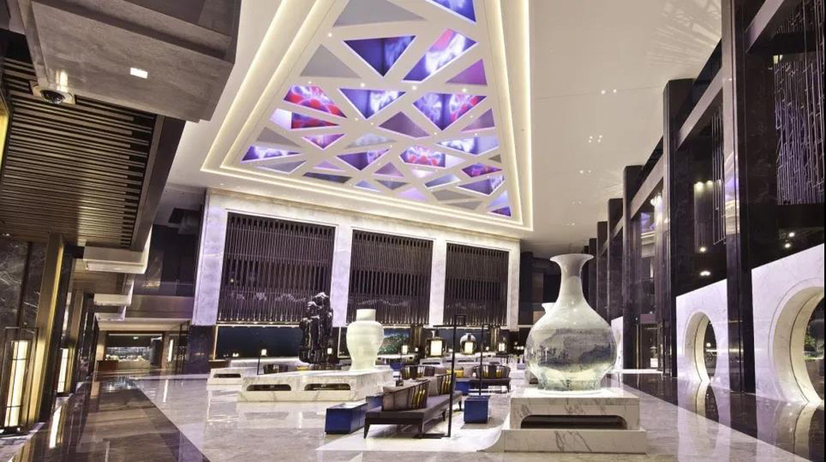 ���˹��ʹ���-׷�󿵽�,����һ������