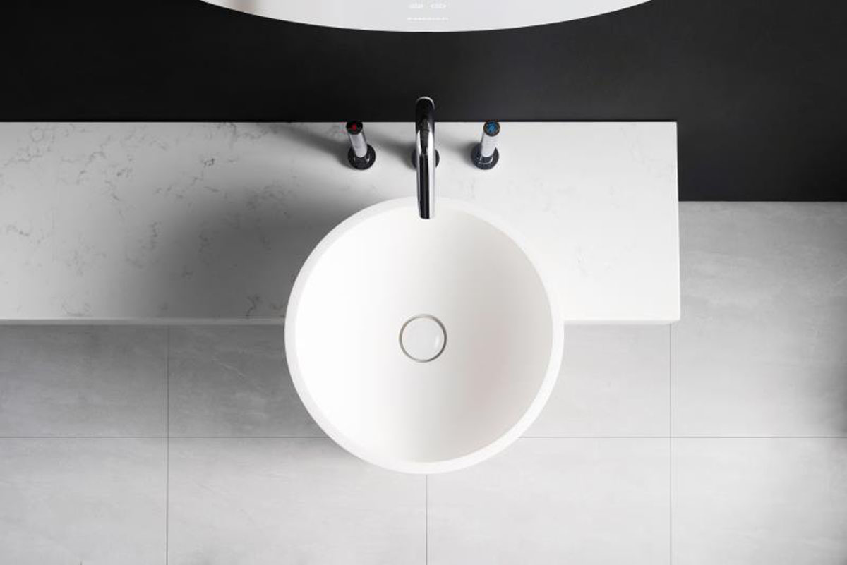 ���˹��ʹ���-׷�󿵽�,����һ������