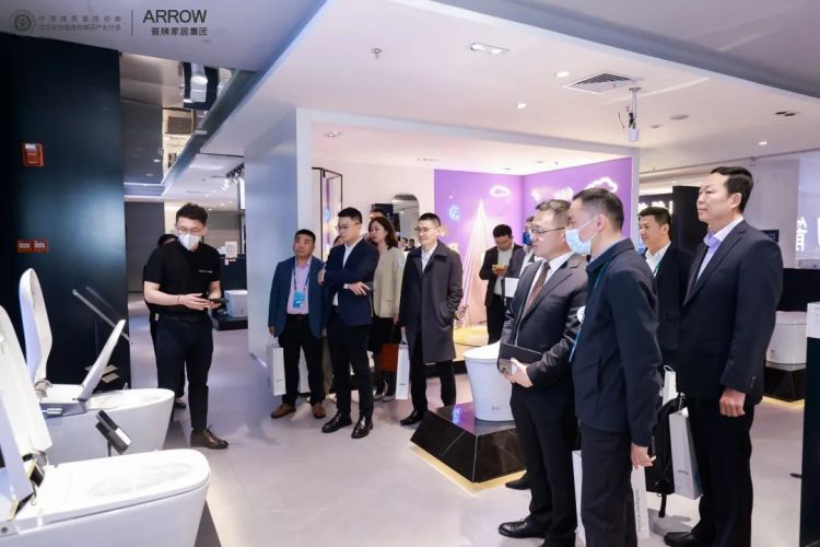 ���˹��ʹ���-׷�󿵽�,����һ������