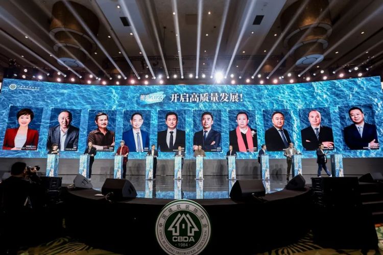 ���˹��ʹ���-׷�󿵽�,����һ������