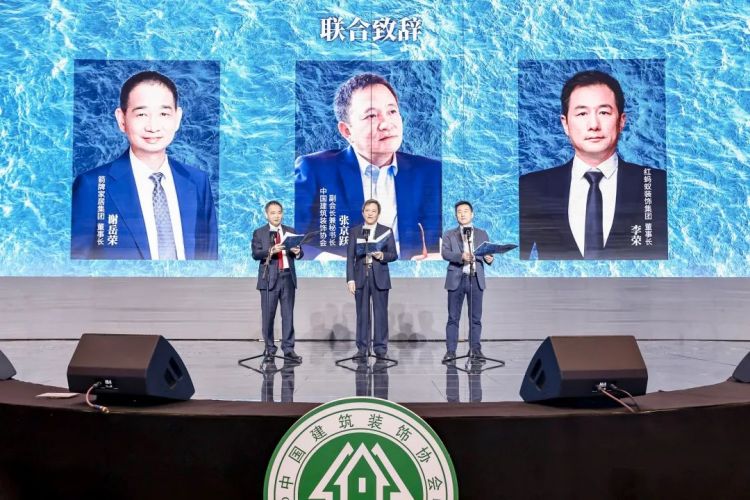 ���˹��ʹ���-׷�󿵽�,����һ������