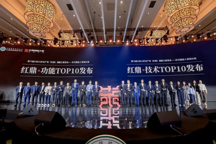 ���˹��ʹ���-׷�󿵽�,����һ������