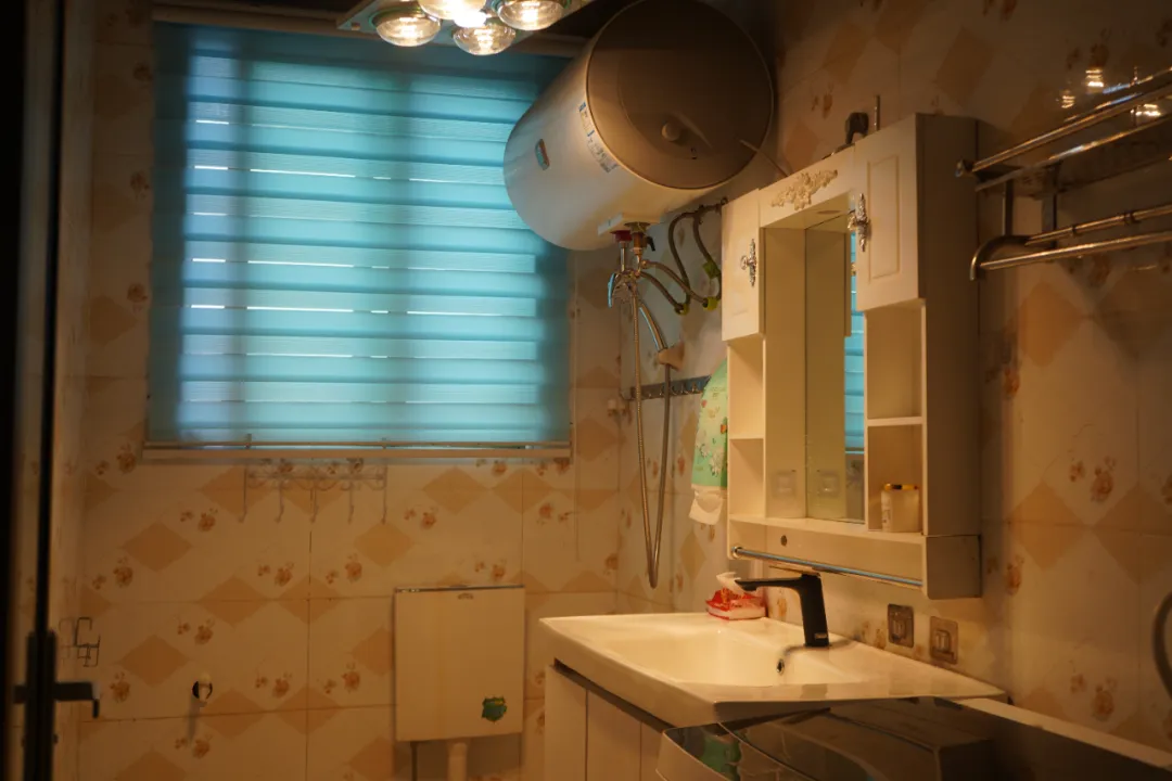 ���˹��ʹ���-׷�󿵽�,����һ������