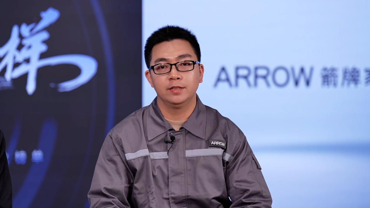 ���˹��ʹ���-׷�󿵽�,����һ������