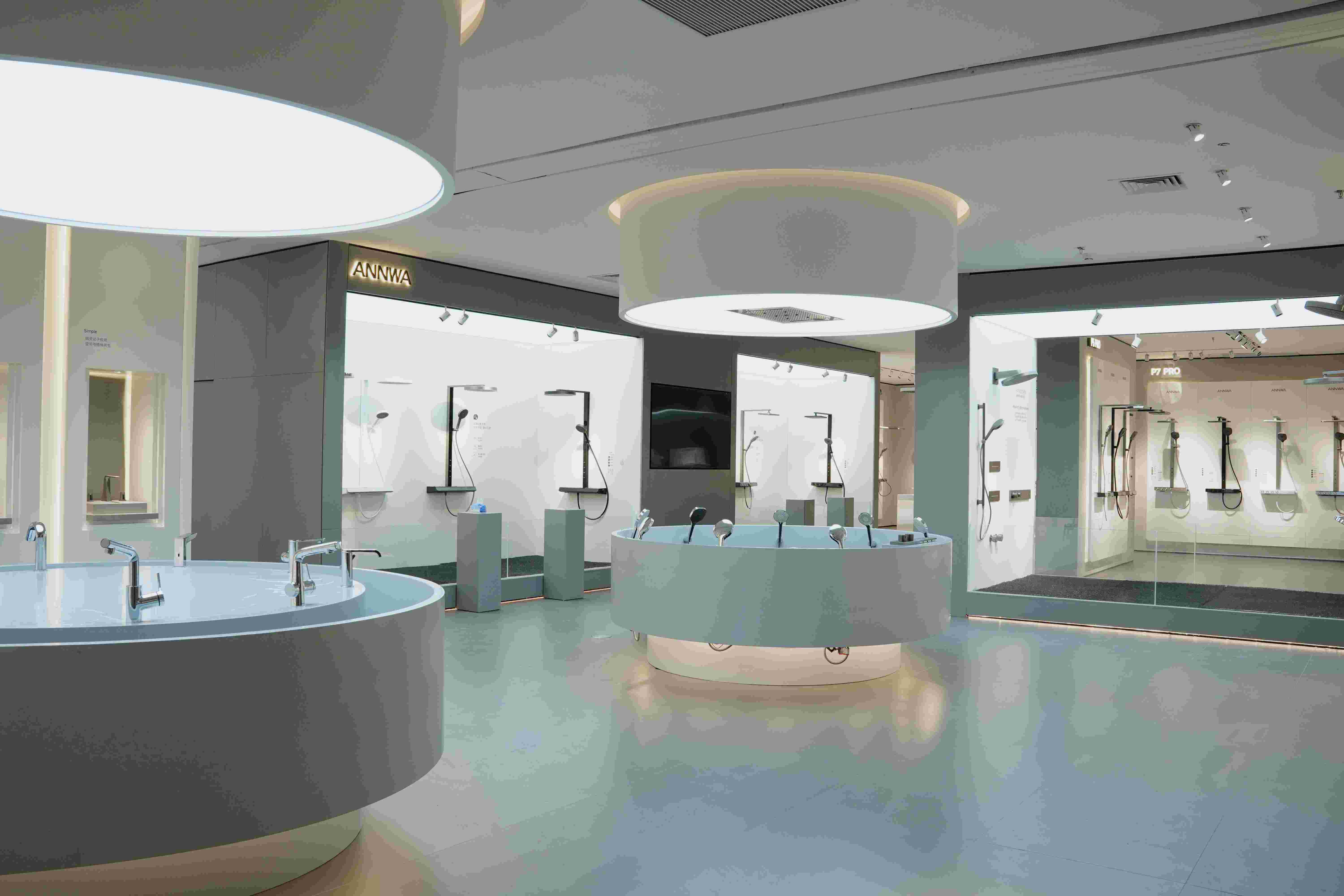 ���˹��ʹ���-׷�󿵽�,����һ������