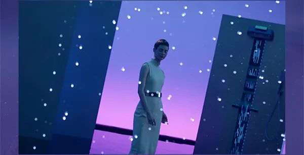 ���˹��ʹ���-׷�󿵽�,����һ������